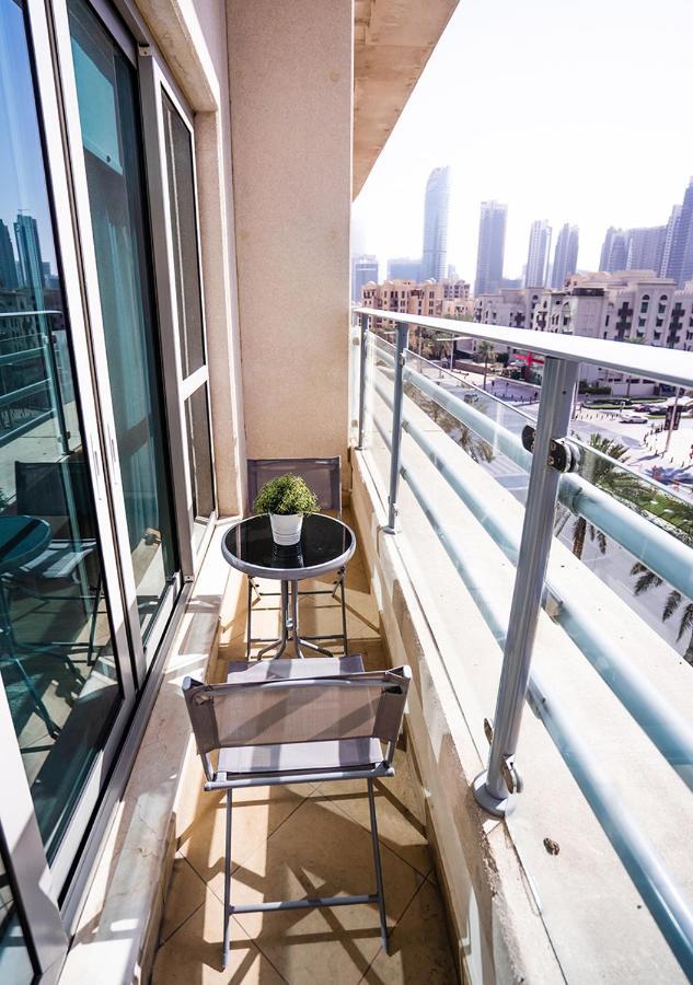 Nasma Luxury Stays - Boulevard Central Tower Dubai Bagian luar foto